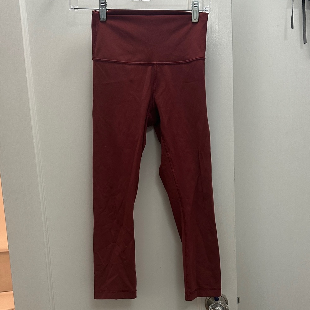 Lululemon Burgundy High-Waisted Cropped Leggings